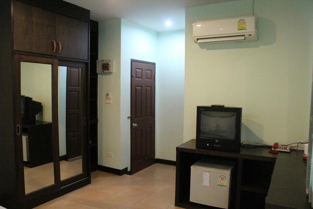 Baan Vor. Sumongkol Service Apartment Khon Kaen Room photo